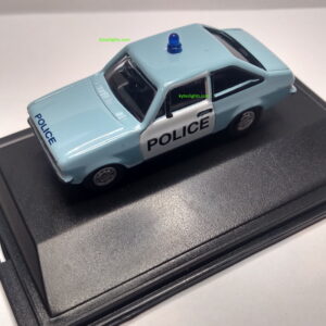 Ford Escort MK2 new release with flashing blue light OO Scale